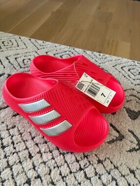 adidas Bright Red Men’s Slide Sandals with Silver Stripes